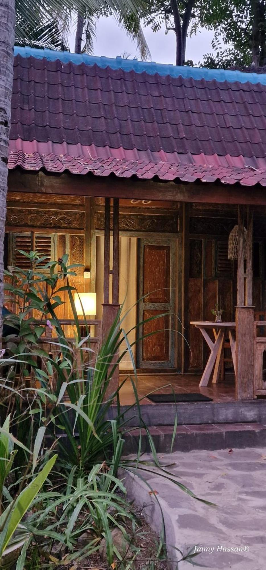 Villas Light House - Eco-Traditional Joglo Gili Trawangan Exterior foto