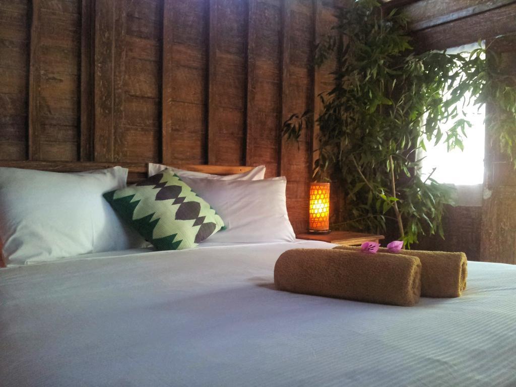 Villas Light House - Eco-Traditional Joglo Gili Trawangan Exterior foto