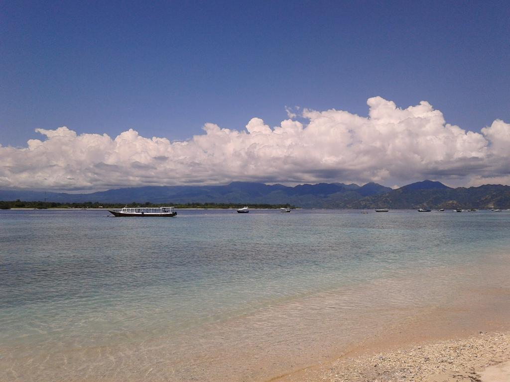 Villas Light House - Eco-Traditional Joglo Gili Trawangan Exterior foto